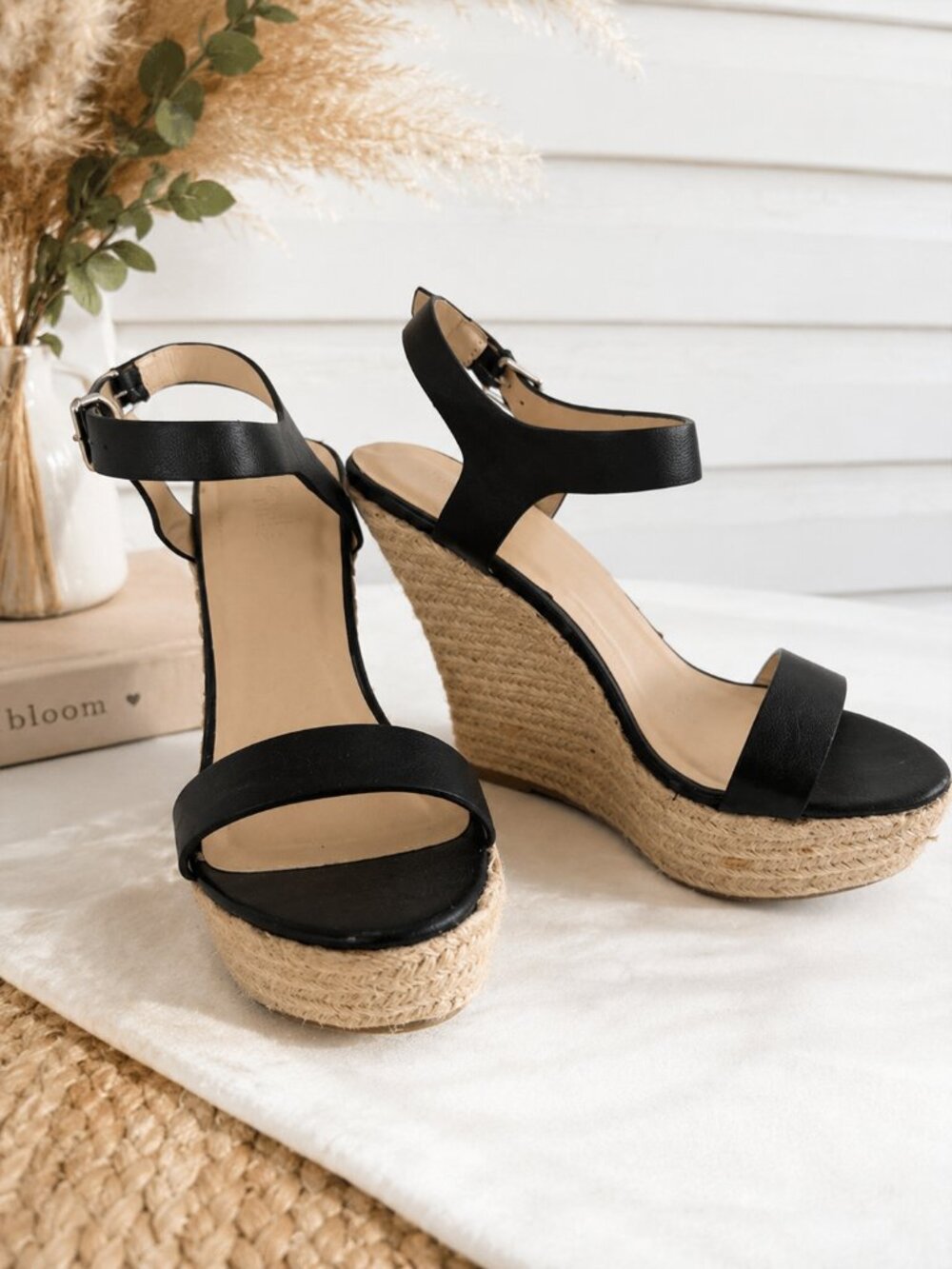 Charlotte Russe Black Espadrille Wedge Sandals Size 8 Ankle Strap Platform
